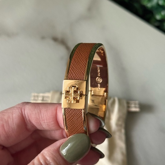 Tory Burch Gold and Moose Brown Bracelet New - Picture 3 of 5